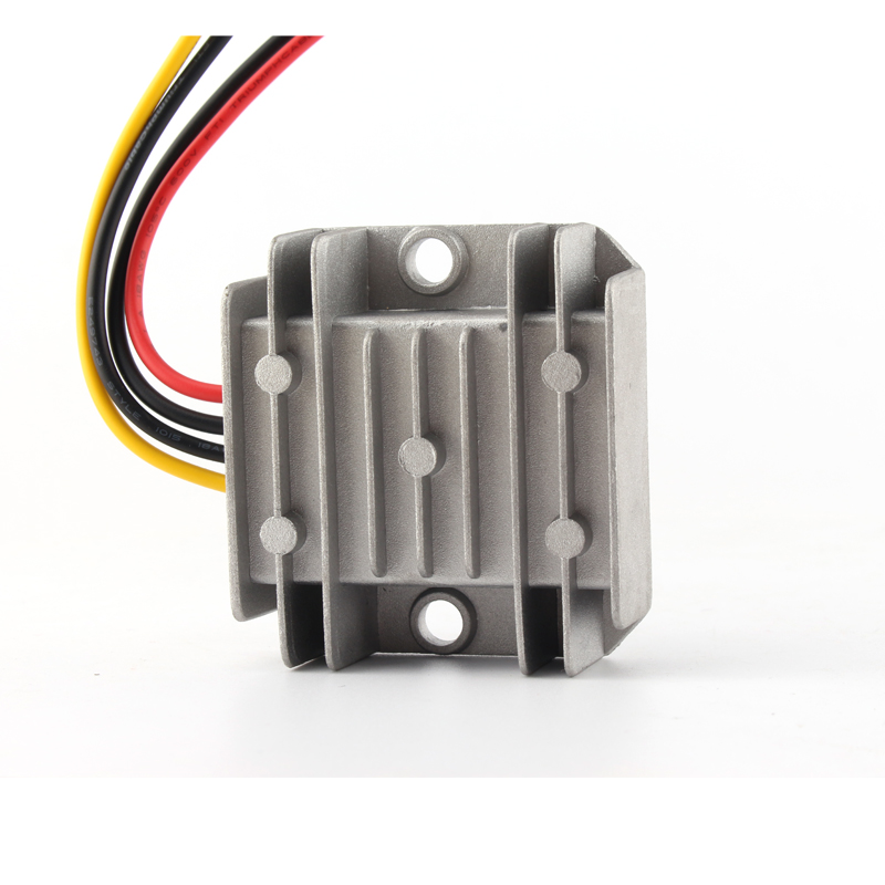 Convertitore CC-CC buck step down a uscita singola non isolato da 72 V CC a 12 V CC 13,8 V da 5 A a 60 A
