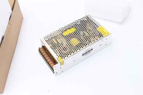 Alimentatore switching a uscita singola (SMPS) serie S-200 da 200 W