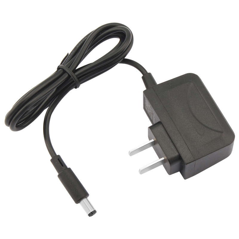 Adattatore per batteria da 12 W con spina americana certificato SMUN 12 V 1 A